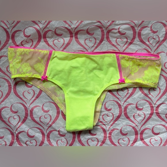 ‼️SOLD‼️NWT VS PINK Cotton & Mesh Neon Pink bow underwear panty Hipster Medium - Picture 1 of 4